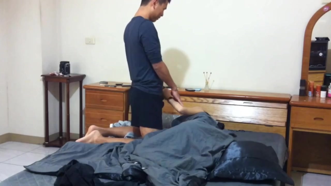 亚洲情色专区 - 每日精选黄色视频在线高清在线观看第2季