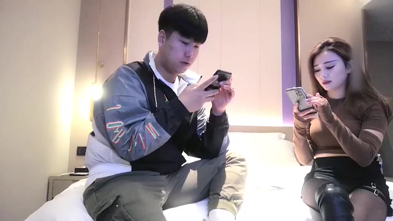 每日必看肉视频在线观看：全集畅享强奸视频高清极速秒播第7季